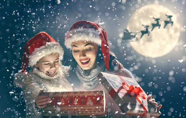 Aile Noel keyfi — Stok fotoğraf