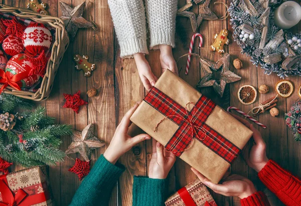 Tradições familiares de Natal — Fotografia de Stock