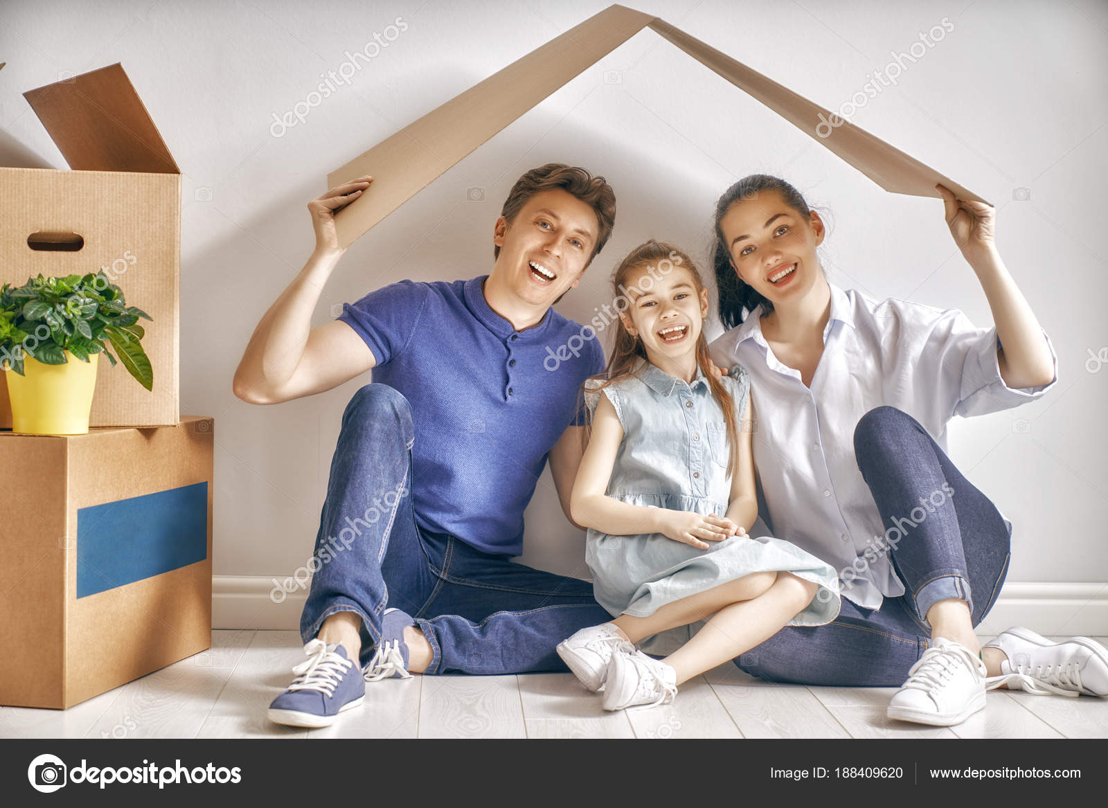 Concept of housing for family Stock Photo by ©choreograph 188409620