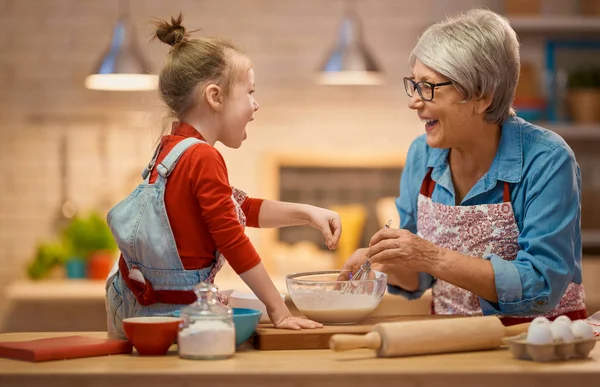 Homemade food and little helper — Stock Photo, Image