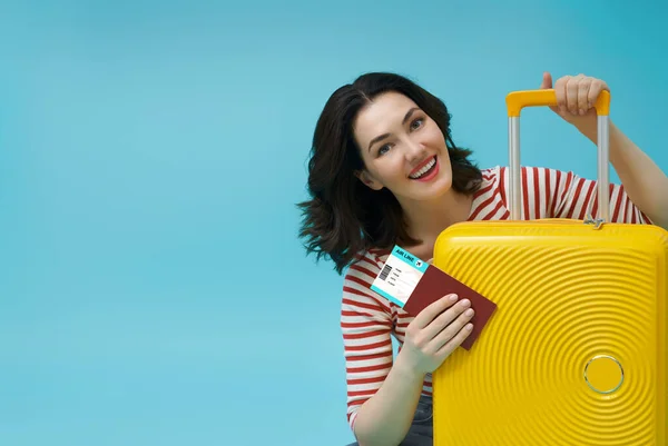 Dig Äventyr Lycklig Kvinna Resa Ung Person Med Resväska Färg — Stockfoto