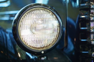 Oldtimer, klasik tarzda ışık eski model araba