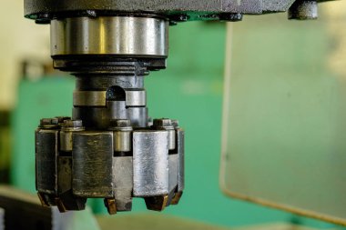 Metal makine ve fabrika müdürü