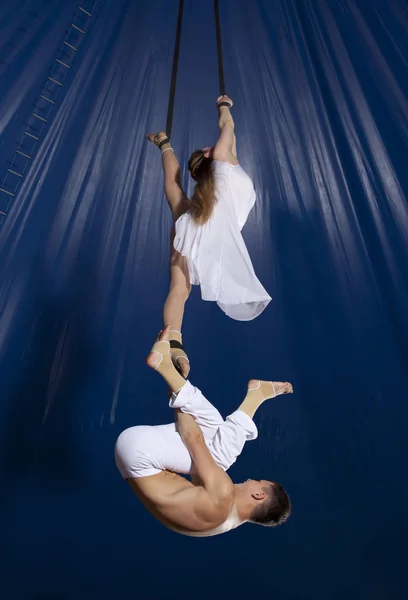 Couple circus air gymnast — Stock Photo, Image