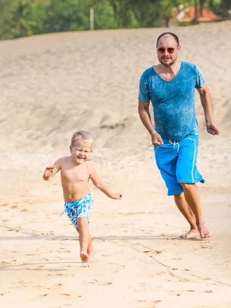 Filho e pai — Fotografia de Stock