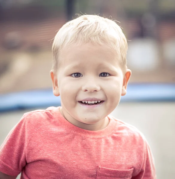 Portrait of a happy boy. Positive emotion concept — Stock Photo, Image