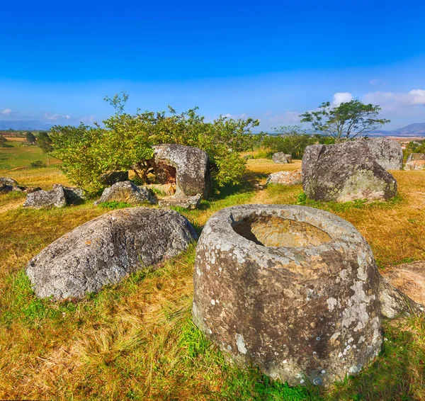 Slätten i burkar. Laos — Stockfoto