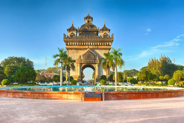 Monumento di Patuxay a vientiane, Laos — Foto Stock