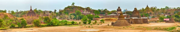 Świątynie w Mrauk U. Myanmar. Panorama wysokiej rozdzielczości — Zdjęcie stockowe