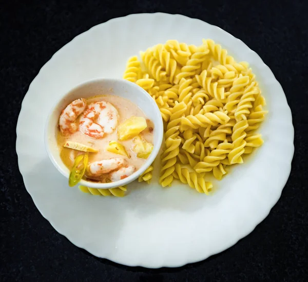 Pasta Pesce Salsa Agrodolce Stile Asiatico — Foto Stock