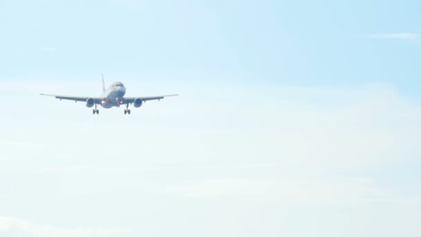 Airbus 320 aterragem — Vídeo de Stock