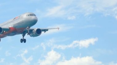 Airbus 320 açılış