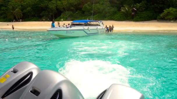 Similan Adaları kalkış sürat teknesi — Stok video