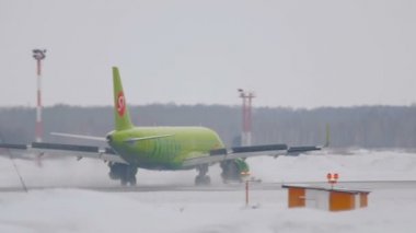 Airbus 320 açılış