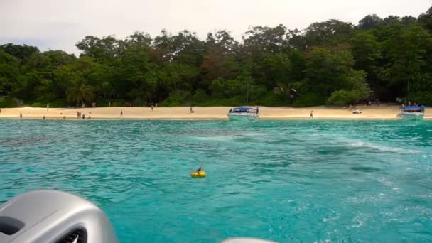 Départ en hors-bord des îles Similan — Video