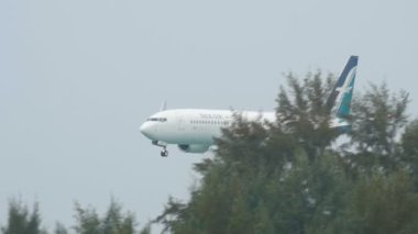 Uçak Boeing 737 açılış