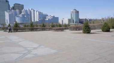 Yeni Astana ortasına