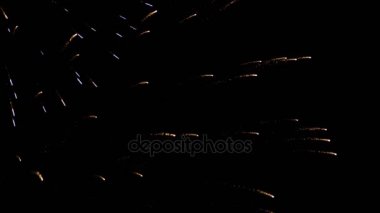 Akşamları yanıp sönen havai fişek