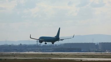 Boeing 737 Frankfurt adlı açılış