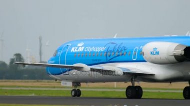 KLM (Koninklijke Nederlandse luchtvaartlijnen) vliegtuig interieur ... KLM (Koninklijke Nederlandse luchtvaartlijnen) vliegtuig interieur ...