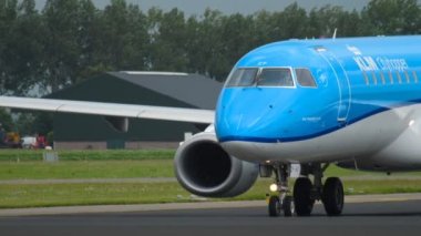 KLM Cityhop Embraer 190 taksifikasyon