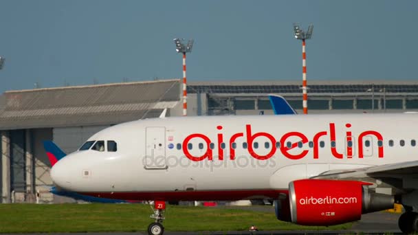 Avion circulant jusqu'au départ — Video