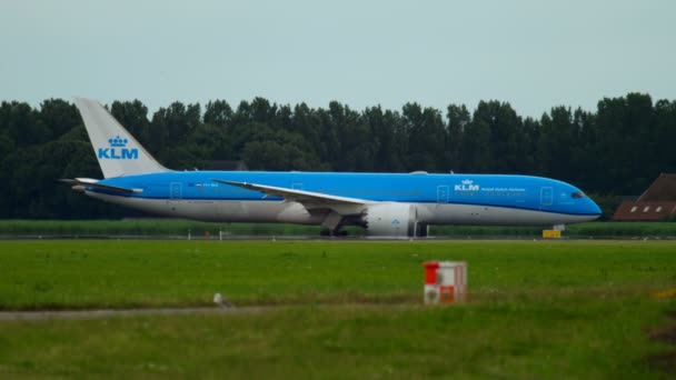 Tráfico aeroportuario de Shiphol — Vídeos de Stock