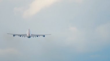 Gövdeli airfreighter tırmanmaya