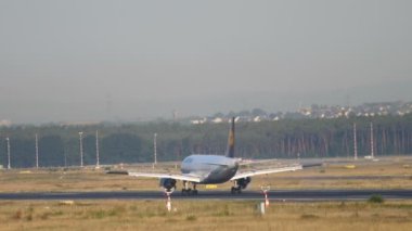 Airbus 320 açılış