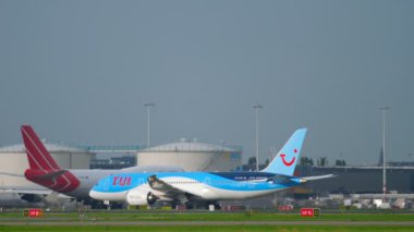 Amsterdam sabah trafikte