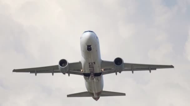 Repülőgép airbus 320-és felszállás — Stock videók