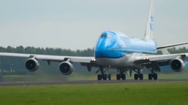 KLM Boeing 747 kalkış