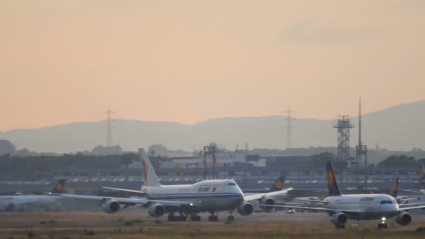 공기 중국 보잉 747 이륙 — 비디오