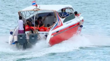 Rawai iskele kalkış sürat teknesi