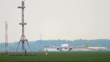 Finnair Airbus 321 kalkış