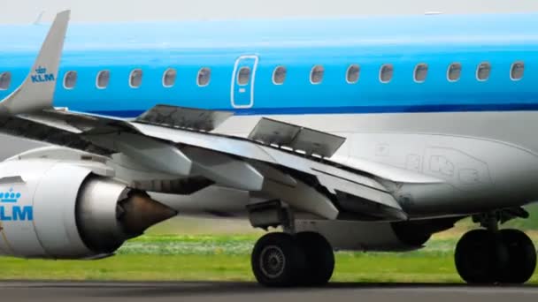 KLM Cityhopper Embraer 190着陆 — 图库视频影像