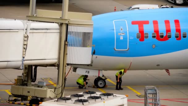 TUI Fly Boeing 737 заканчивается — стоковое видео