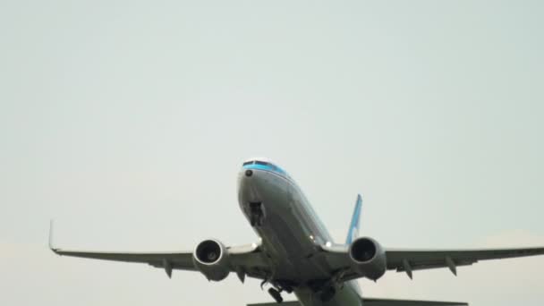 Αναχώρηση KLM Boeing 737 — Αρχείο Βίντεο