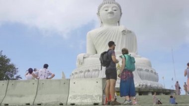 Big buddha Anıtı