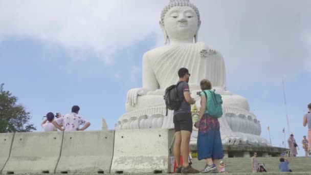 Duży pomnik Buddy — Wideo stockowe