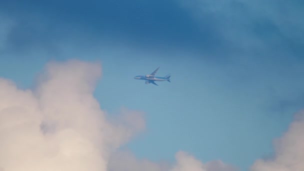 飞机波音787梦幻攀登 — 图库视频影像