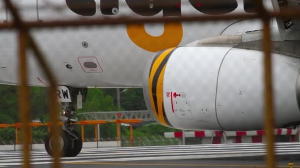 Equipamento de avião e fecho do motor — Vídeo de Stock