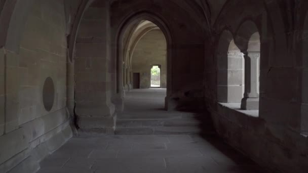 Galerie d'un ancien monastère 