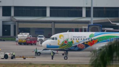 Uçak Airbus 320 önce hareket