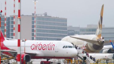 Telstra Boeing 787 Dreamliner Taksilemek