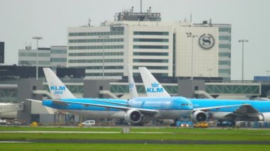 Klm Boeing 777 uçak çekme
