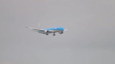 KLM (Koninklijke Nederlandse luchtvaartlijnen) vliegtuig interieur ... KLM (Koninklijke Nederlandse luchtvaartlijnen) vliegtuig interieur ...