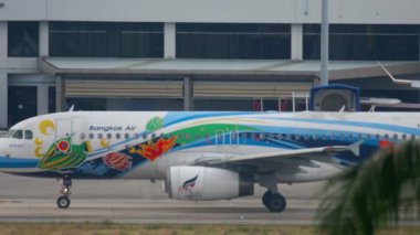 Uçak Airbus 320 önce hareket