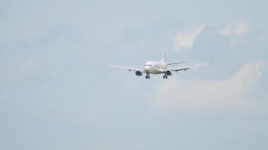 Euro Atlantic Airways Boeing 737 açılış