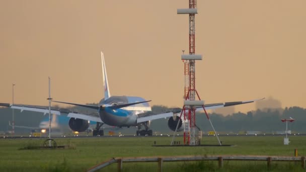 Tui: πετούν Boeing 787 Dreamliner πέδησης — Αρχείο Βίντεο